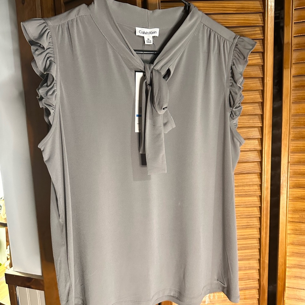 Xl Calvin Klein Women's gray Ruffle Sleeve Blouse NWT